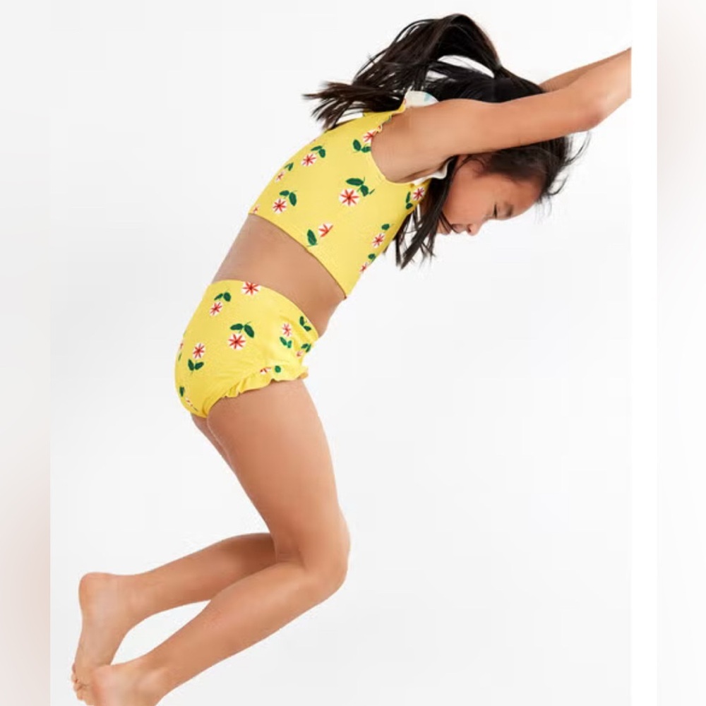 Hanna Andersson Two Piece  Ruffled yellow 2 piece Swimsuit SZ 5‎